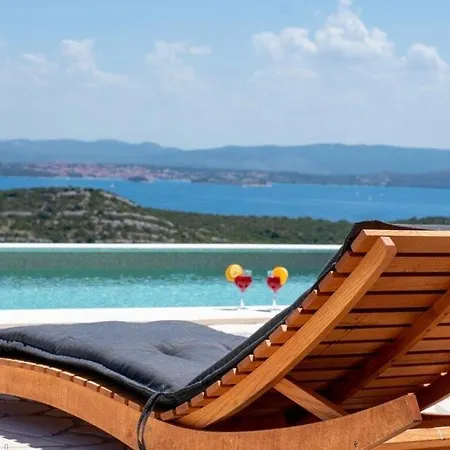 Nyaraló House Antonija