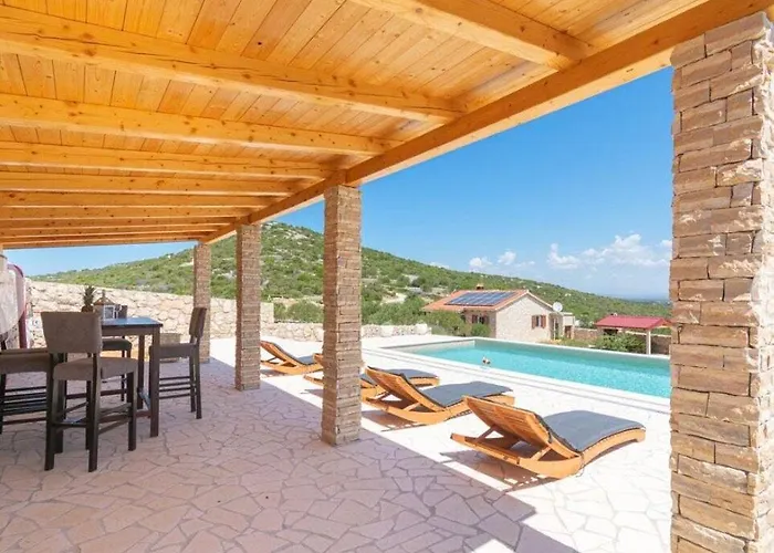 House Antonija Vakantiehuis Tkon